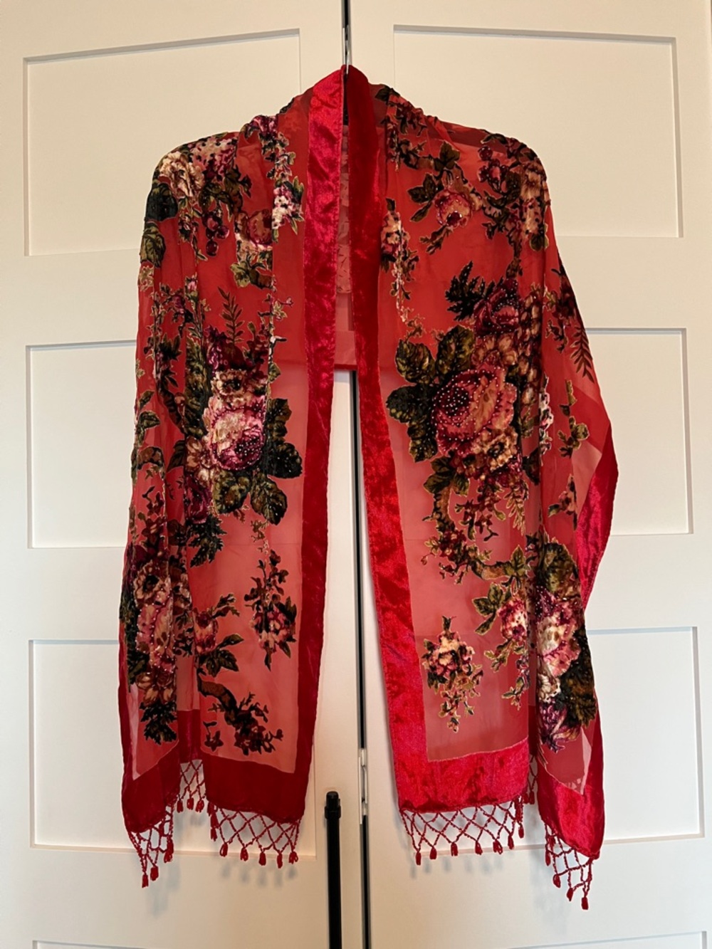 Red Floral Velvet-Accent Women's Shawl Jacket